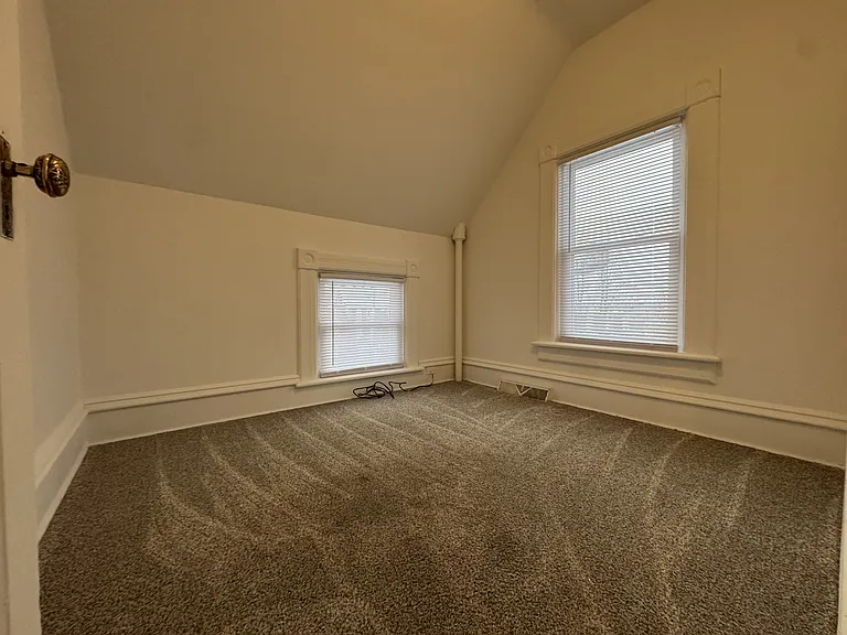 122 North St — Photo 3