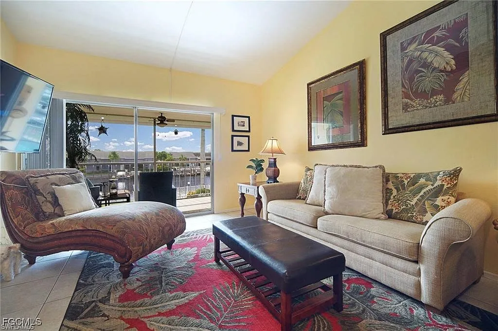 2 bed, 2.0 bath, 1117 sqft, $1,500 — Photo 4