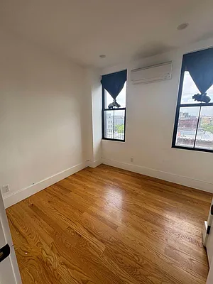 Rented by MySpaceNYC | media 15