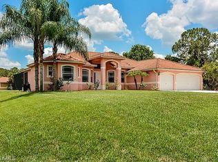 430 11th St SW, Naples, FL 34117