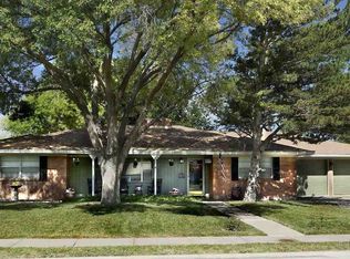 3002 La Jolla Ln, Roswell, NM 88201