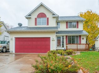 405 E 15th Ave, Indianola, IA 50125