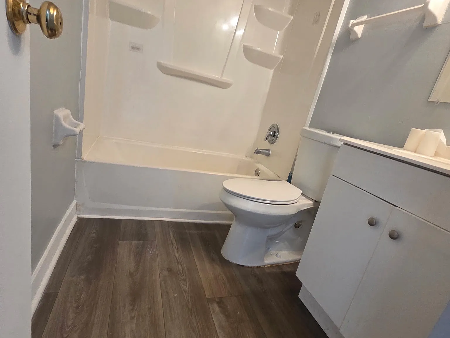 2 bed, 1.5 bath, 1200 sqft, $975 — Photo 4