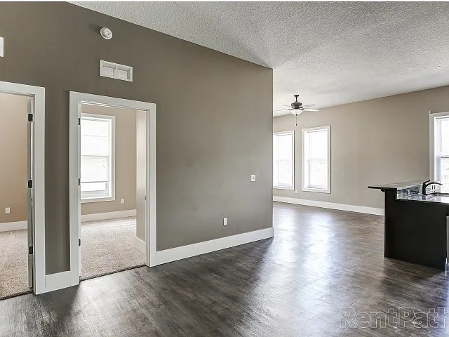Floor plan 2 Bedroom / 1 Bath