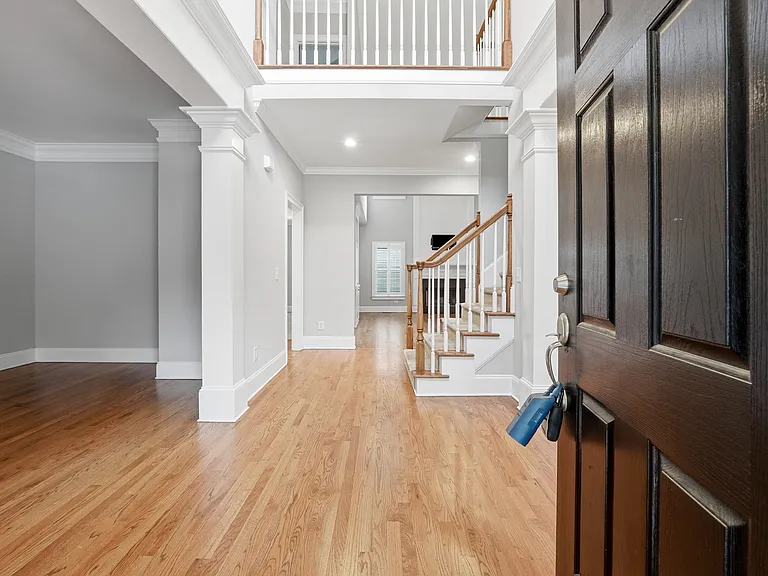 775 Cooper Farm Way — Photo 3