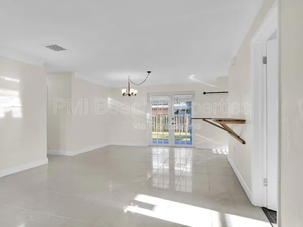 1821 Montague St, Lake Worth, FL 33461