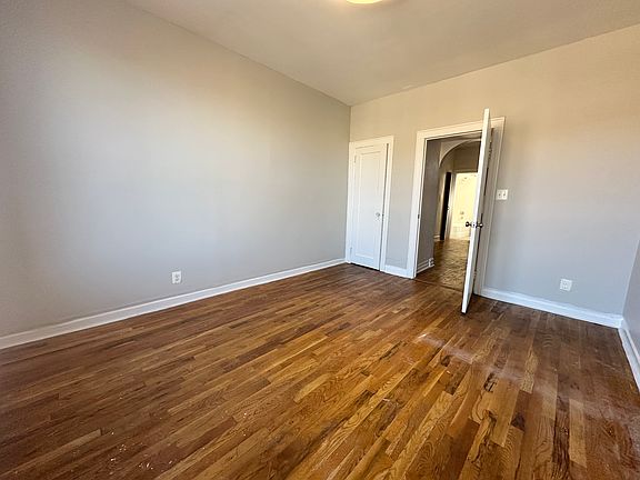 2nd image of 1522 Eastern Pkwy APT 4D