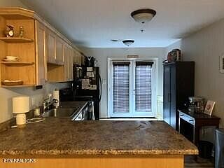 5th image of 1801 Lake Ave APT 102