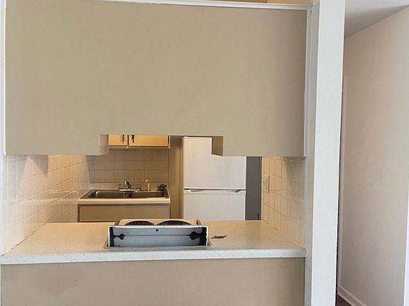 4th image of 1200 Sanpat Ln #3