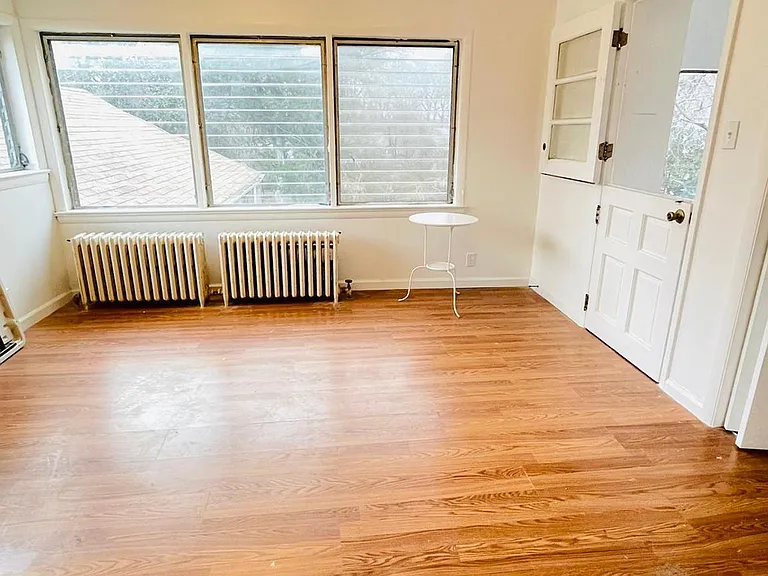 9066 Baltimore Ave — Photo 10
