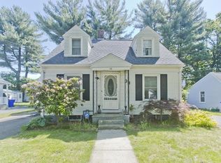 33 Lucerne Rd, Springfield, MA 01119