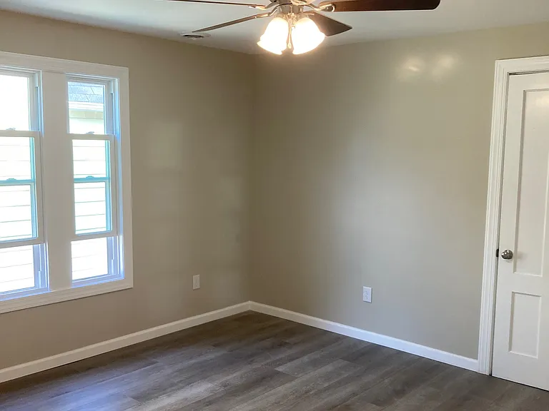 1150 S Plymouth Ave #1-2 — Photo 11