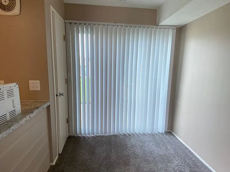 Southdale Square Apartments — Photo 166