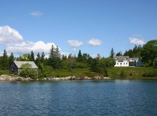 284 Pulpit Harbor Rd, North Haven, ME 04853