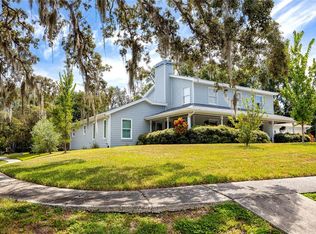 3 Idlewilde Dr, Safety Harbor, FL 34695