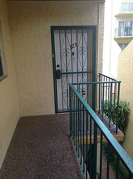 1st image of 4525 W 20th Ave #325