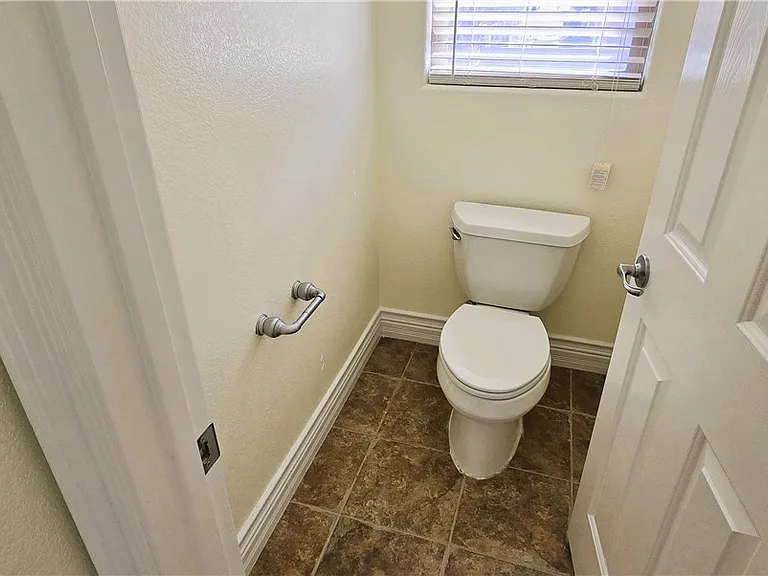 141 Sandy Bunker Ln — Photo 22