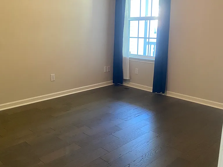 110 Brookwood Creek Dr — Photo 25