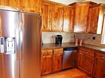 3rd image of 11085 W Petunia Dr