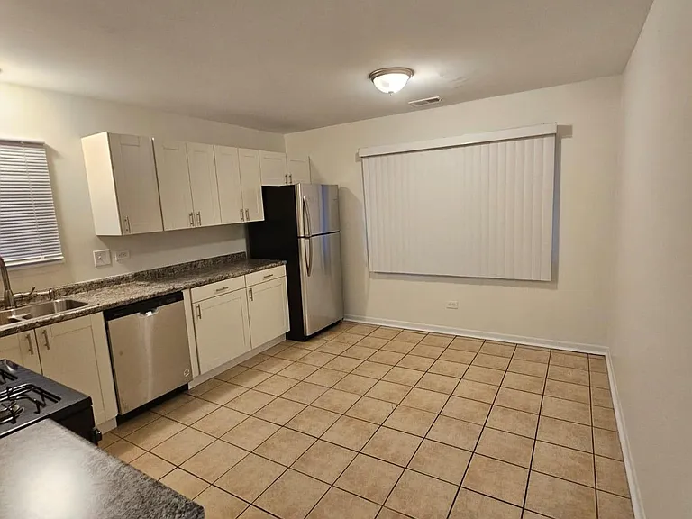 9105 Lincoln Ct #1 — Photo 2