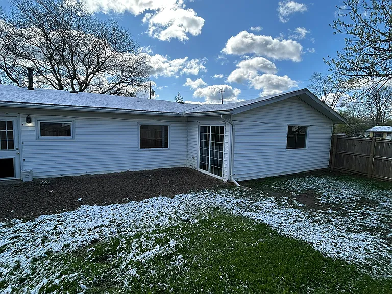 1882 Paul Dr — Photo 52