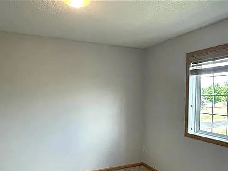 6597 Olive Ln N — Photo 11