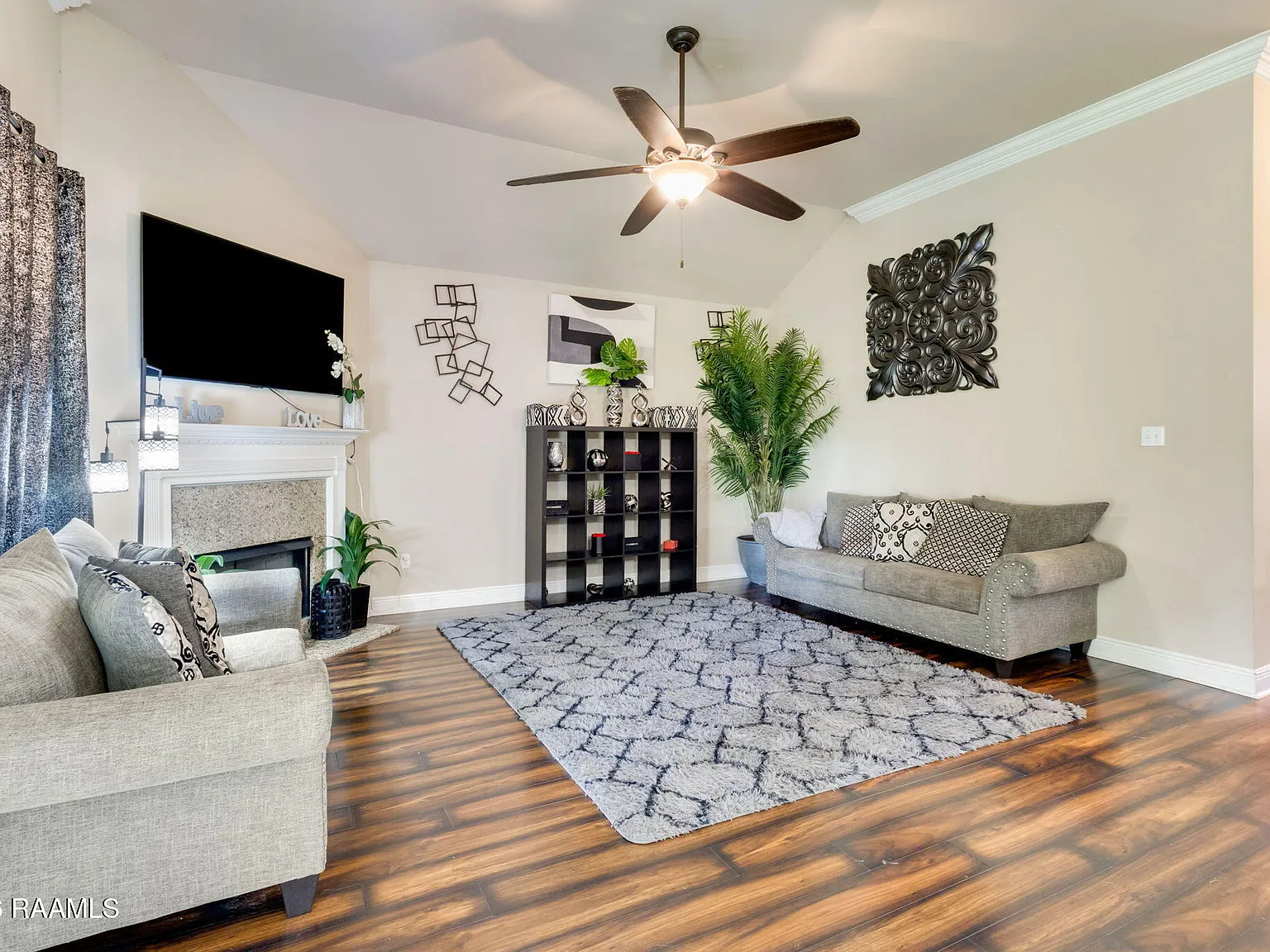 3 bed, 1770 sqft, $1,975 — Photo 4