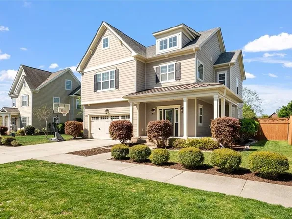 2921 Brightwood Dr, Virginia Beach, VA 23456
