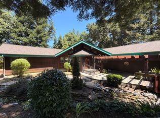 3340 Woodside Rd, Redwood City, CA 94062