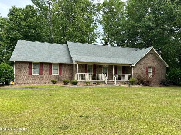 1206 Alder Circle, Greenville, NC 27858