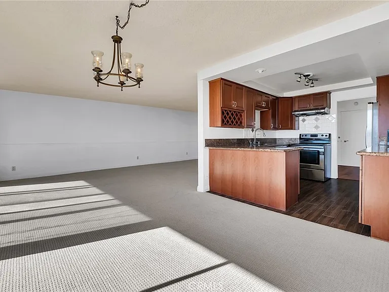 32614 Coastsite Dr #305E — Photo 9