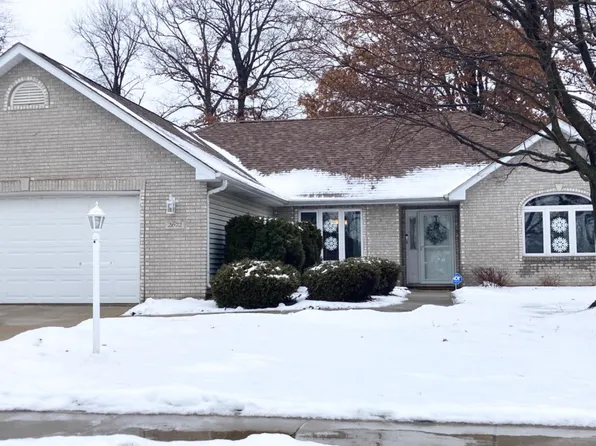 2672 Cypress Ln, Hobart, IN 46342