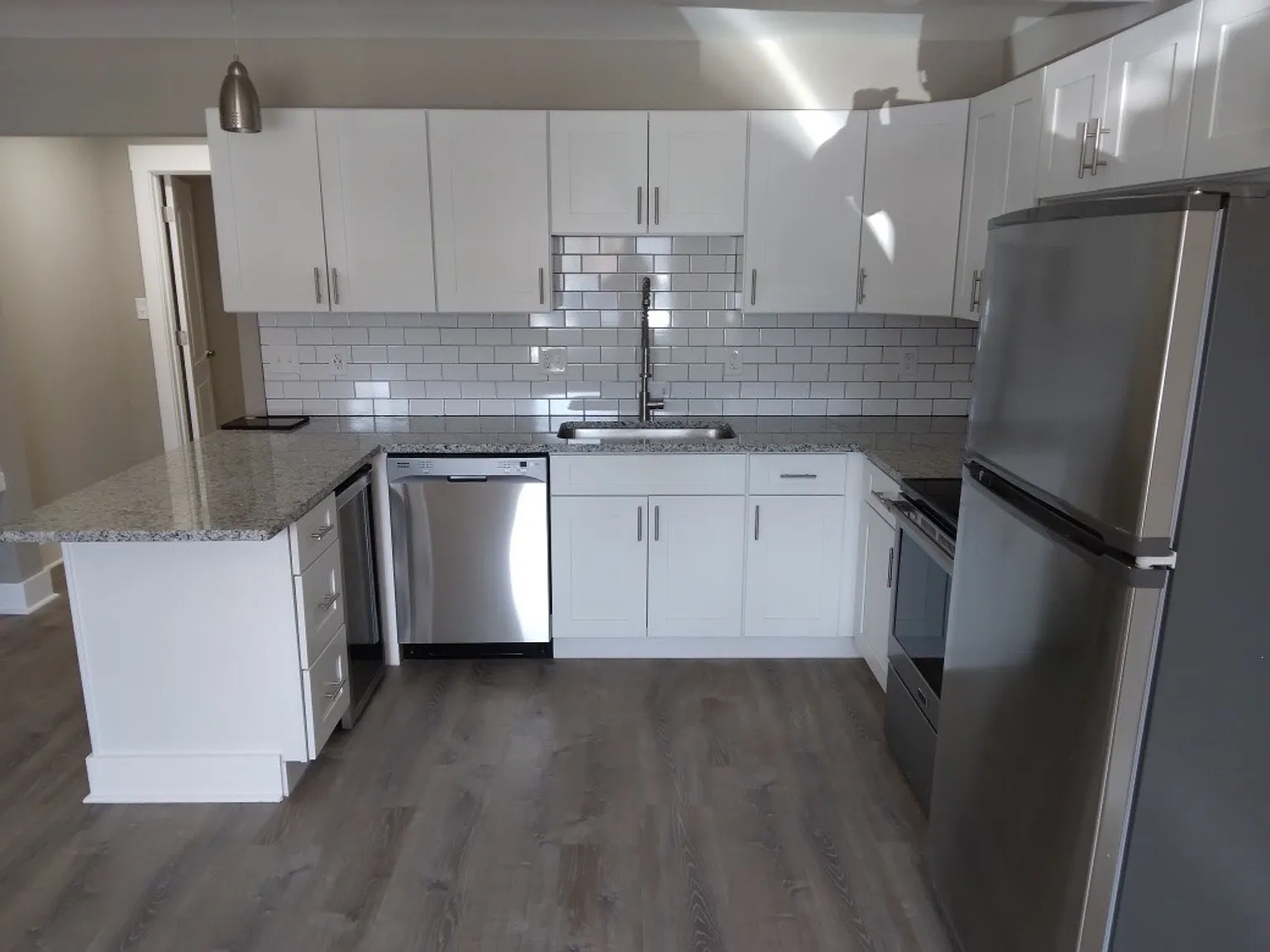 Newly Remodeled 1 Bedroom Apartment 1 Blk from Indiana University National Championship Team! — Photo 3