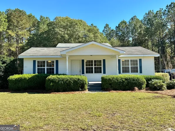 3622 Chester Hwy, Eastman, GA 31023
