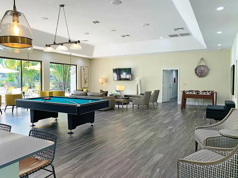 4120 at Palm Beach Gardens — Photo 12