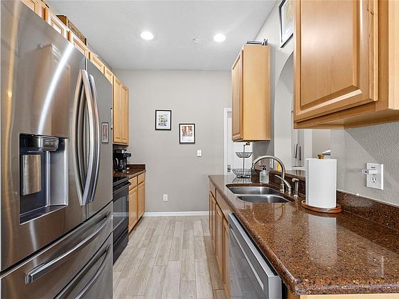 5th image of 723 MAROTTA LOOP