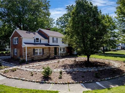 1427 Brainard Rd, Lyndhurst, OH, 44124