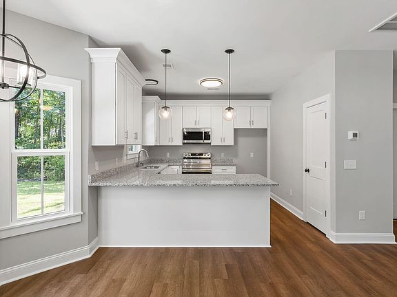 2nd image of 1563 Stanwick Dr