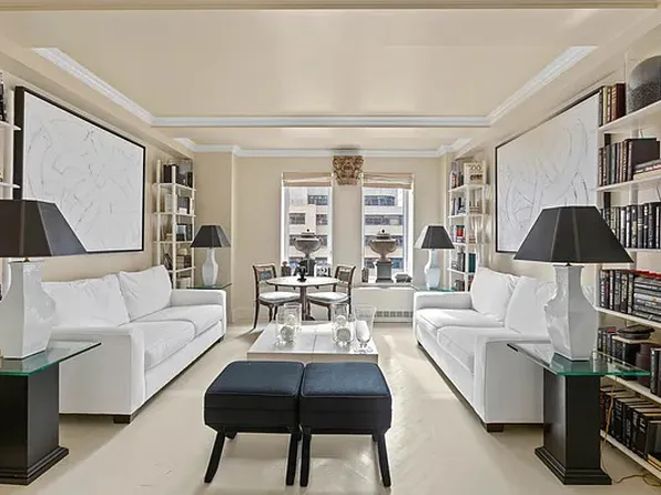 502 Park Avenue image 3 of 12