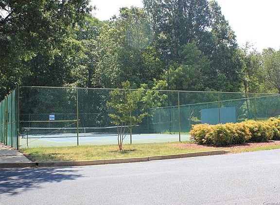 3rd image of 2129 Regatta Ln Unit 309