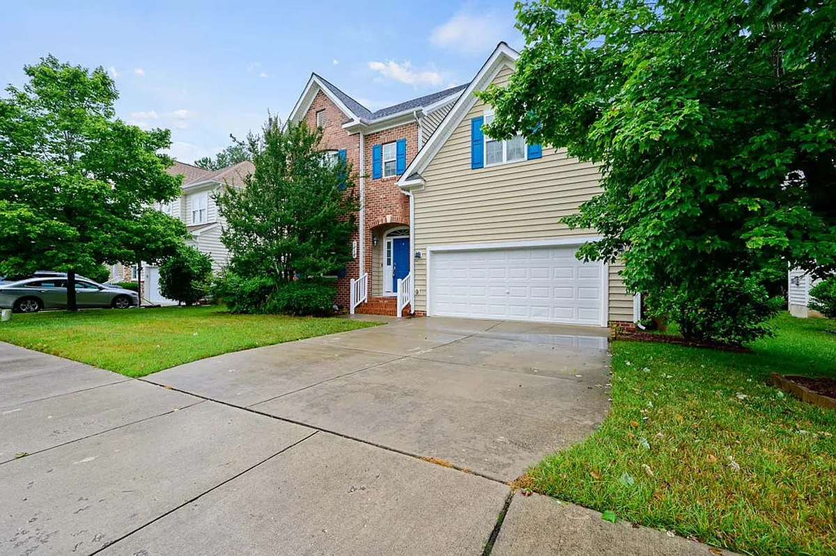 Building Photo - 1408 Lindenberg Sq