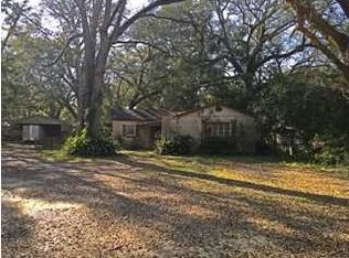 100 Mershon St, Fairhope, AL 36532