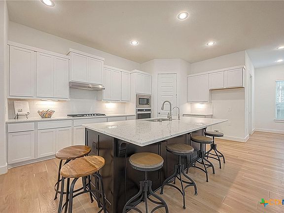 3rd image of 2211 Fenn Dale Ct