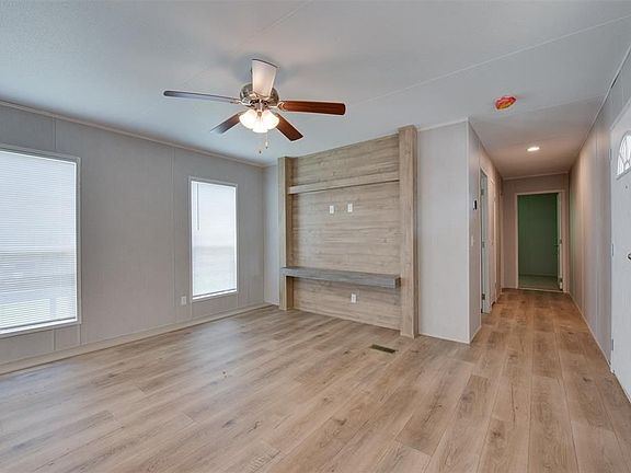 4th image of 315A Broadmore Dr