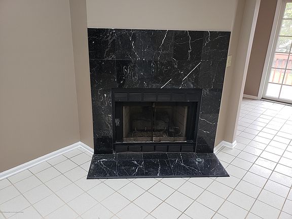 5th image of 43 Cherrywood Cir