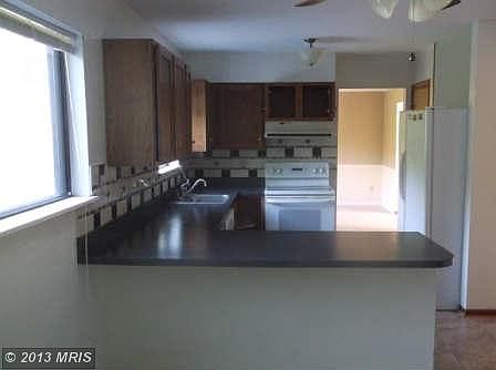 5th image of 11301 Brookside Ct