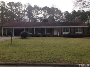 1118 Ivy Ln, Raleigh, NC 27609