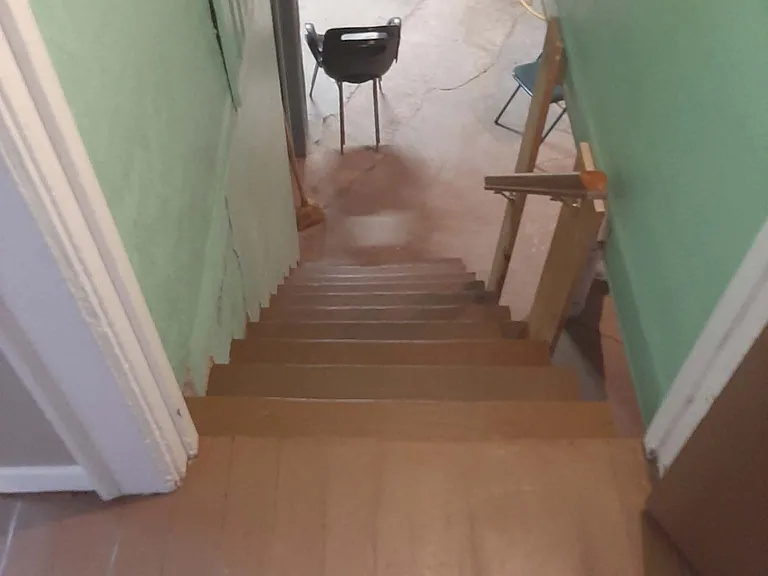 Stairs to basement