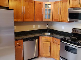 127 Brookland Ter APT 12, Winchester, VA 22602