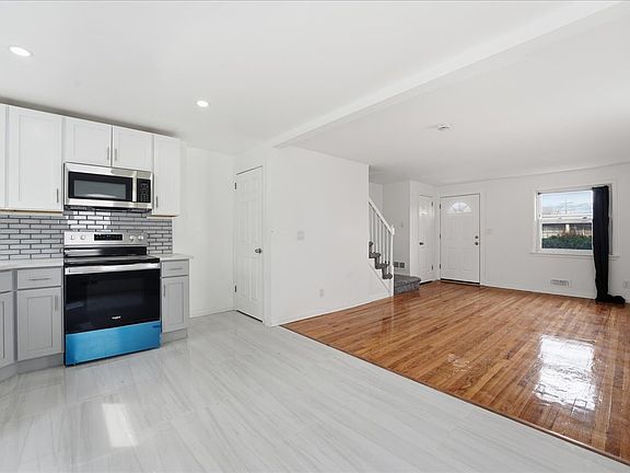 4th image of 240 Watchung Ave #240